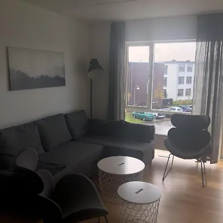 Apartmán 3 Bedroom At Margretheholmsvej With Balcony Near The Opera House And The Center 2 *